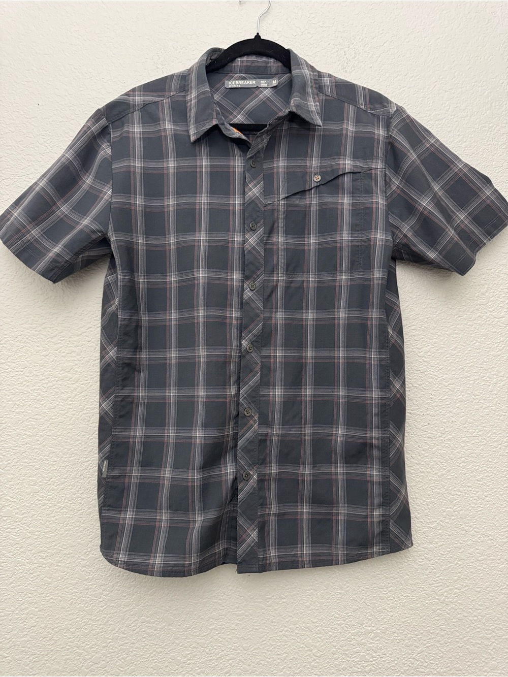 Icebreaker Departure Short Sleeve Shirt Gray Plaid Button Front Size Medium